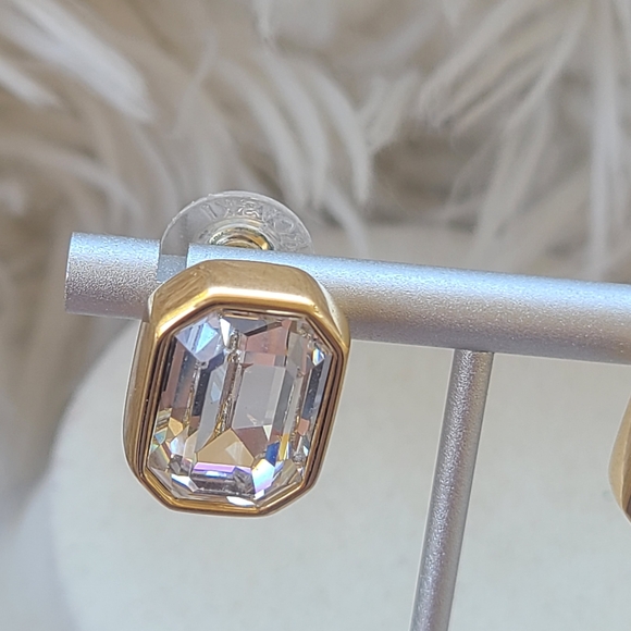 Swarovski Rhodium Plated Gold Toned Earrings- Great Condition - Picture 4 of 8